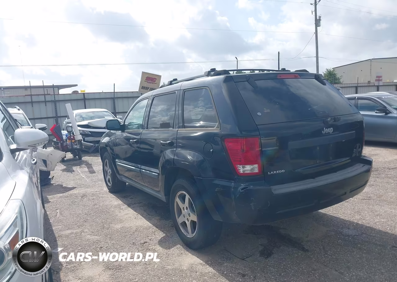 2007 Jeep Grand Cherokee Laredo VIN:1J8GS48K17C643559 - 3