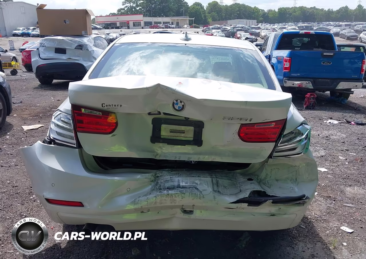 2015 BMW 328I VIN:WBA3A5G59FNS88022 - 16