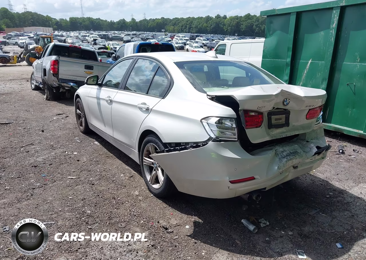 2015 BMW 328I VIN:WBA3A5G59FNS88022 - 3