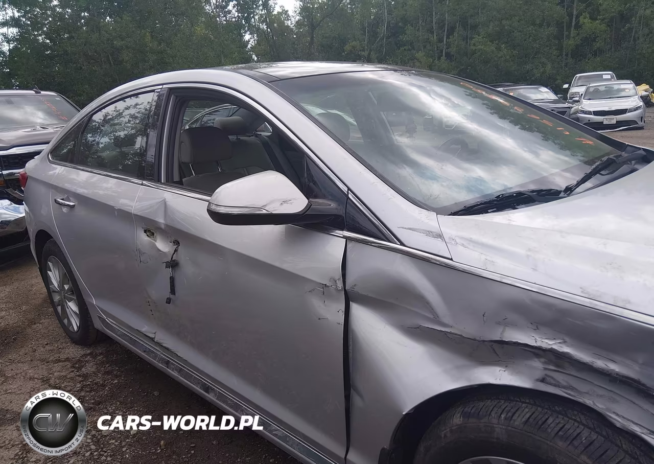 2015 Hyundai Sonata Limited VIN:5NPE34AF2FH054189 - 13
