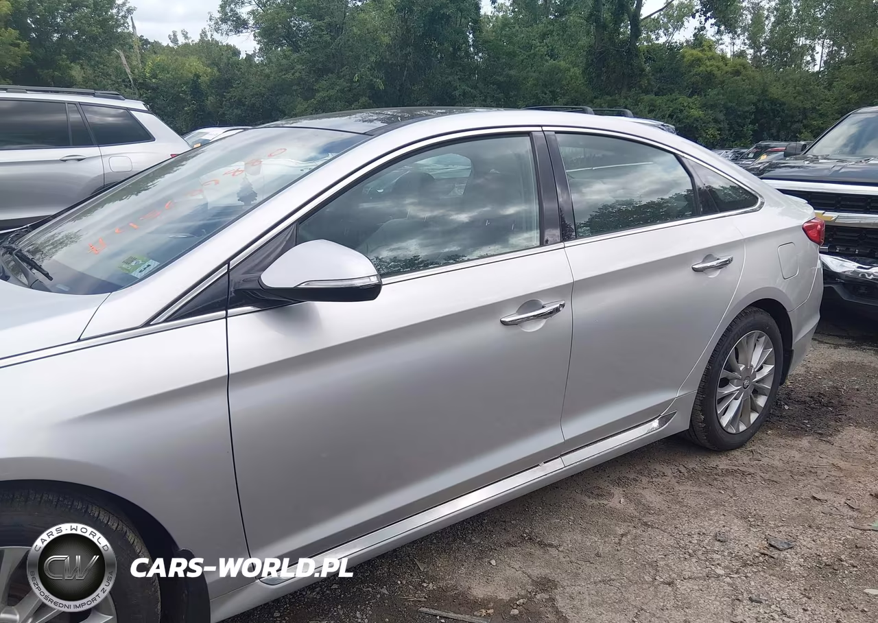 2015 Hyundai Sonata Limited VIN:5NPE34AF2FH054189 - 14