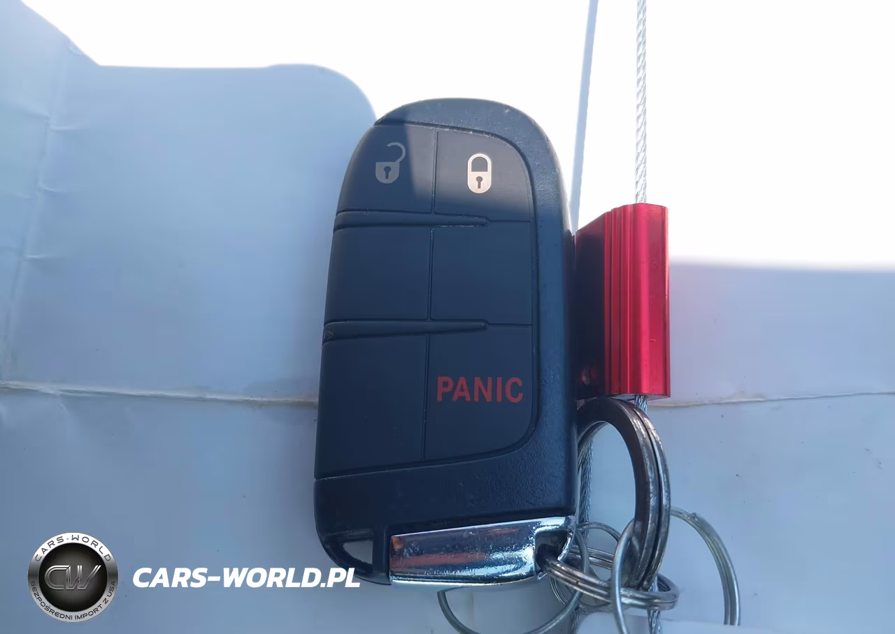 2025 Jeep Compass Latitude 4X4 VIN:3C4NJDBN7ST516557 - 11