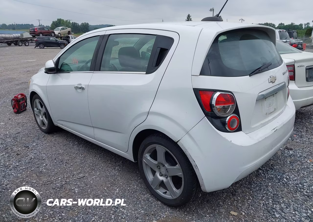 2016 Chevrolet Sonic Ltz Auto VIN:1G1JE6SB2G4144717 - 3