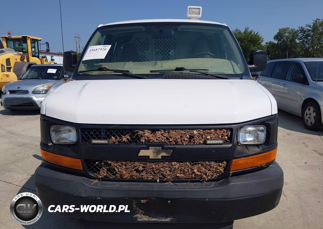 2016 Chevrolet Express 2500 Work Van VIN:1GCWGAFF0G1177076 - 10