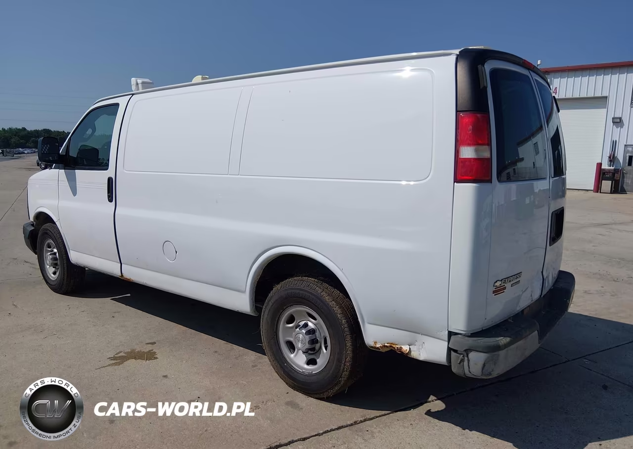 2016 Chevrolet Express 2500 Work Van VIN:1GCWGAFF0G1177076 - 3