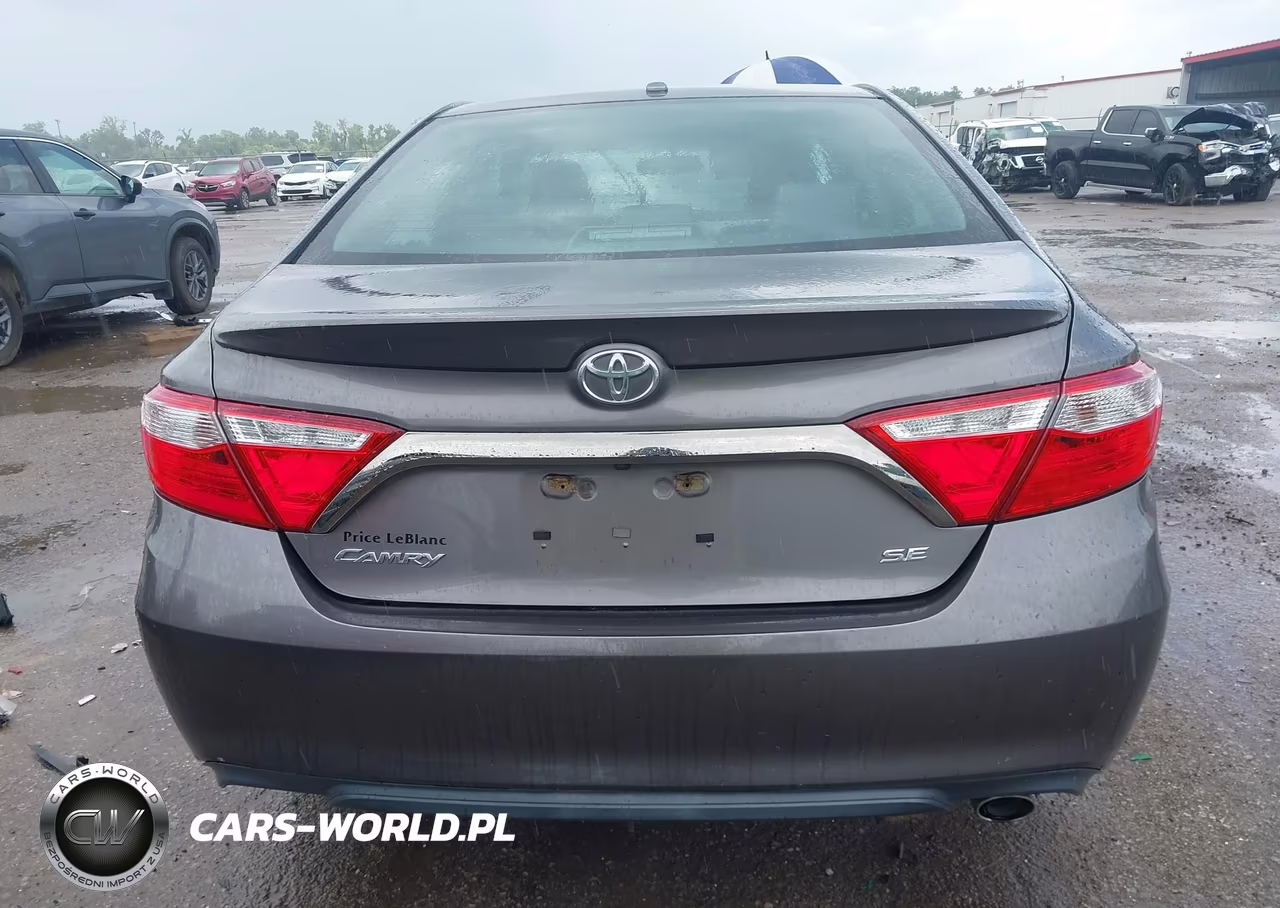 2017 Toyota Camry Se VIN:4T1BF1FK7HU359657 - 16