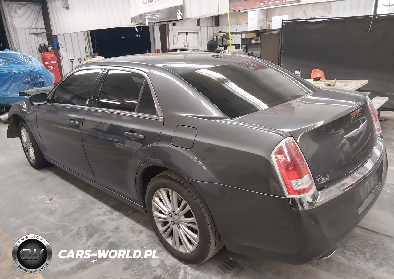 2013 Chrysler 300 Motown VIN:2C3CCARG9DH602444 - 3