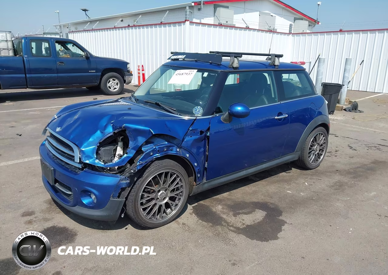 2012 Mini Cooper VIN:WMWSU3C56CT186472 - 2