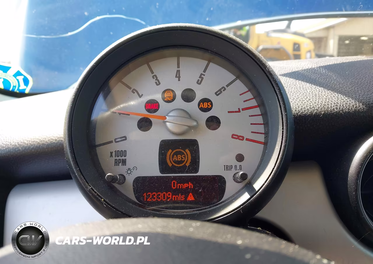 2012 Mini Cooper VIN:WMWSU3C56CT186472 - 7