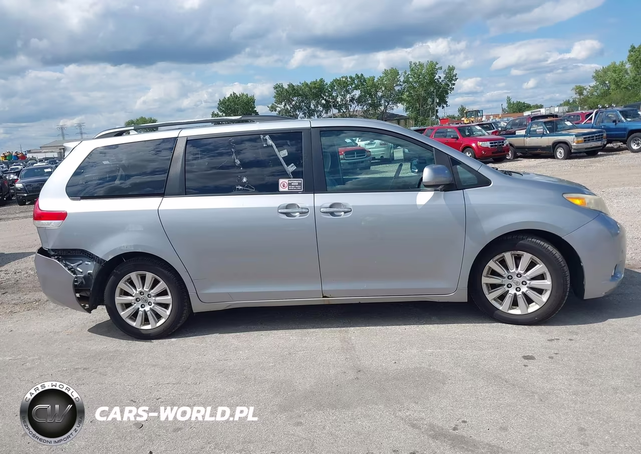 2011 Toyota Sienna Limited VIN:5TDDK3DC6BS006922 - 13