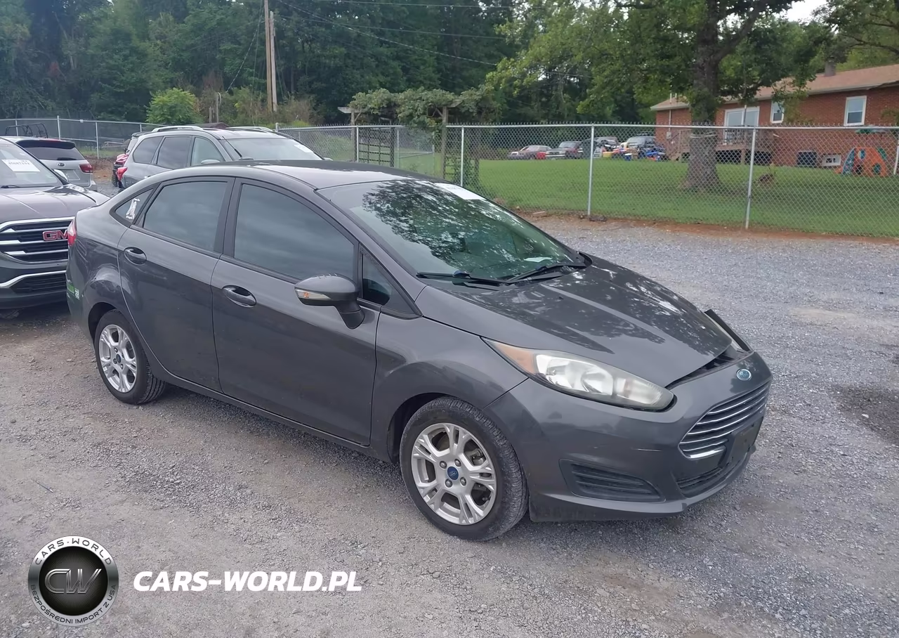 2015 Ford Fiesta Se – zdjęcie 1 z 17