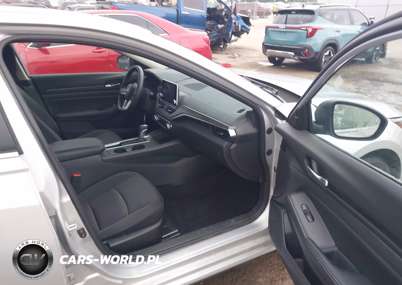 2025 Nissan Altima Sv Fwd VIN:1N4BL4DV4SN387824 - 5