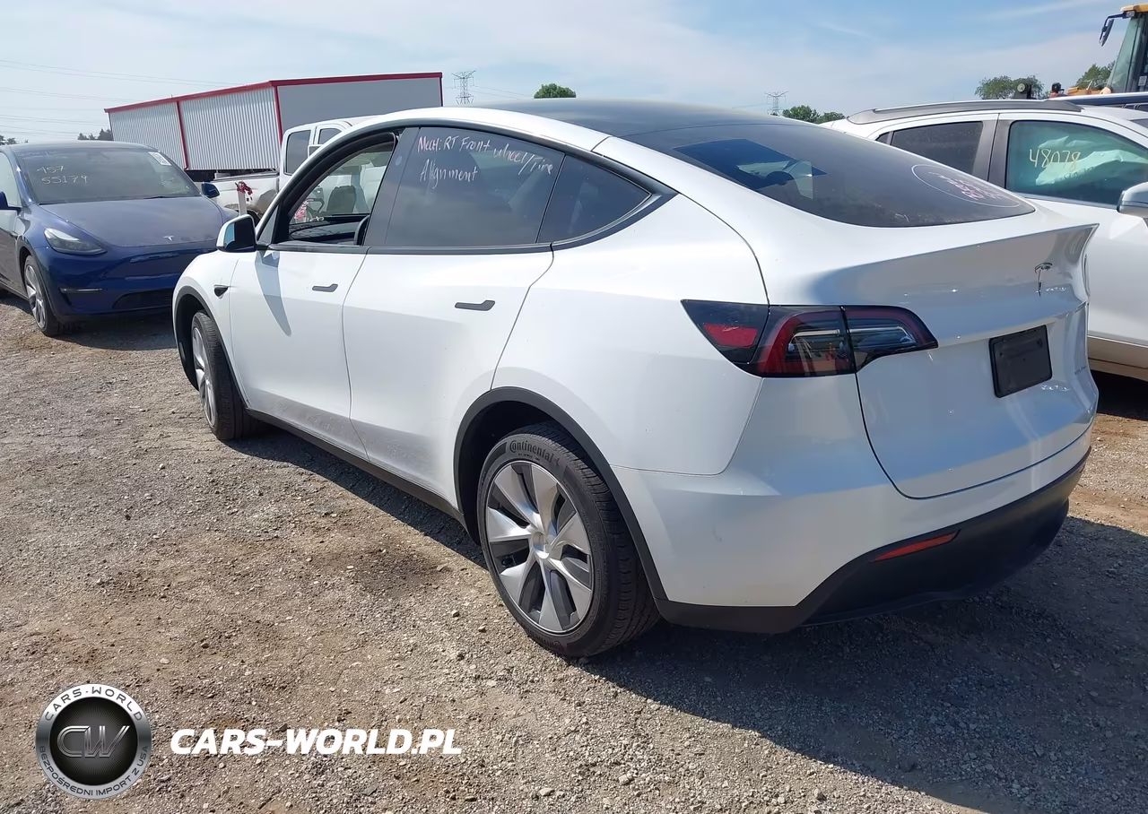 2023 Tesla Model Y Awd-Long Range Dual Motor All-Wheel Drive VIN:7SAYGDEE5PF834693 - 3