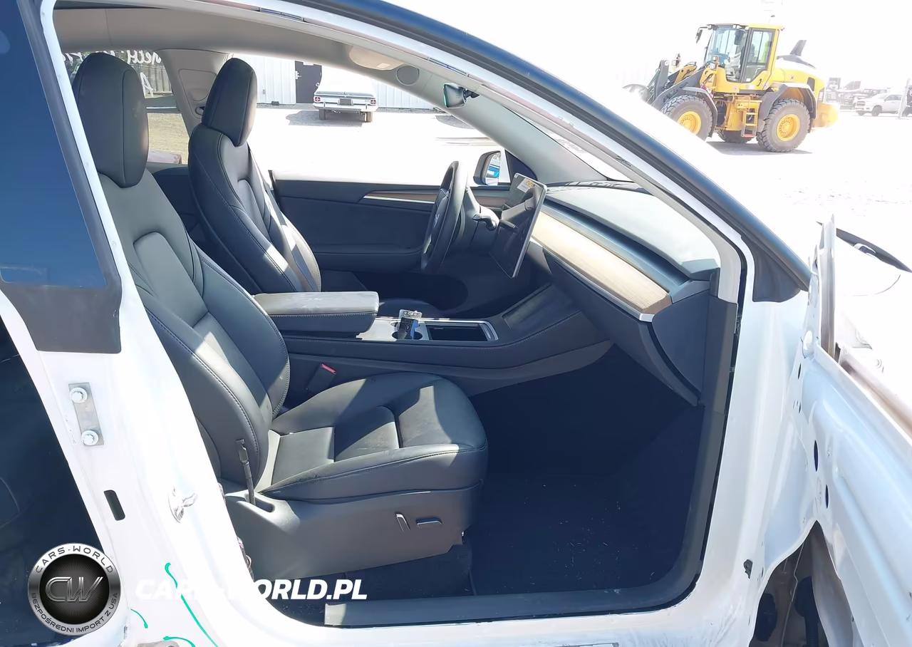 2023 Tesla Model Y Awd-Long Range Dual Motor All-Wheel Drive VIN:7SAYGDEE5PF834693 - 5