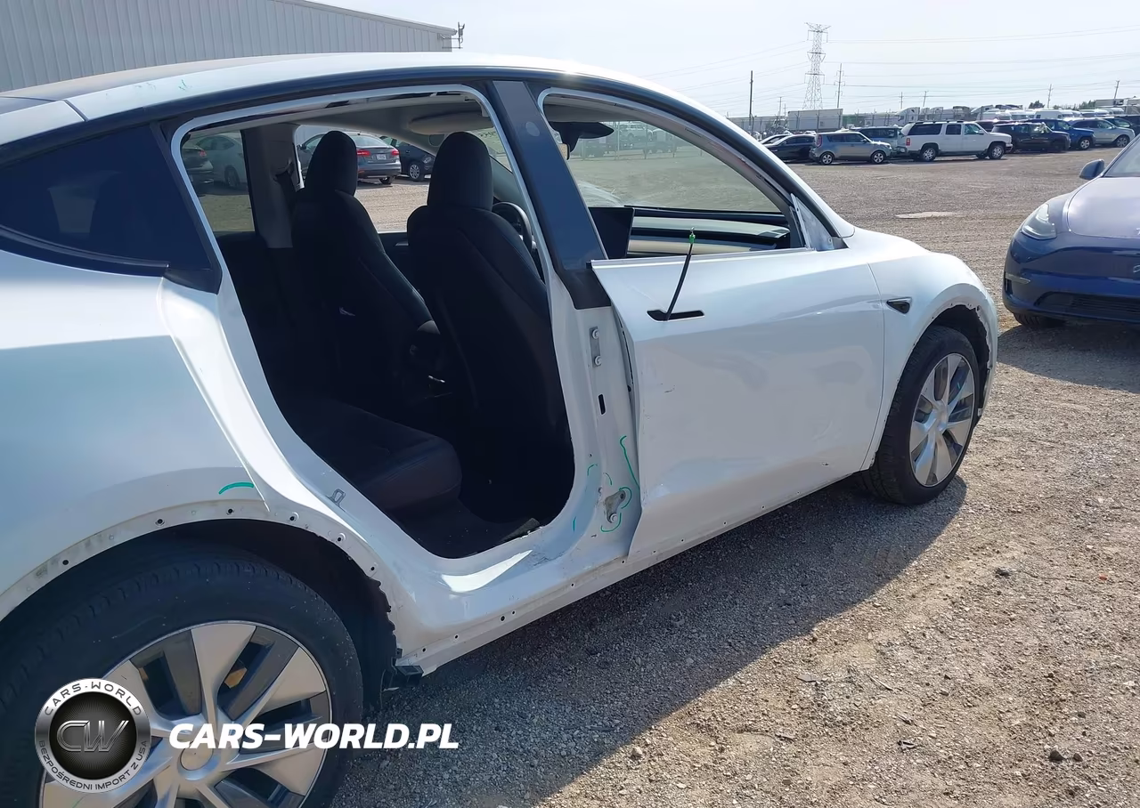 2023 Tesla Model Y Awd-Long Range Dual Motor All-Wheel Drive VIN:7SAYGDEE5PF834693 - 6