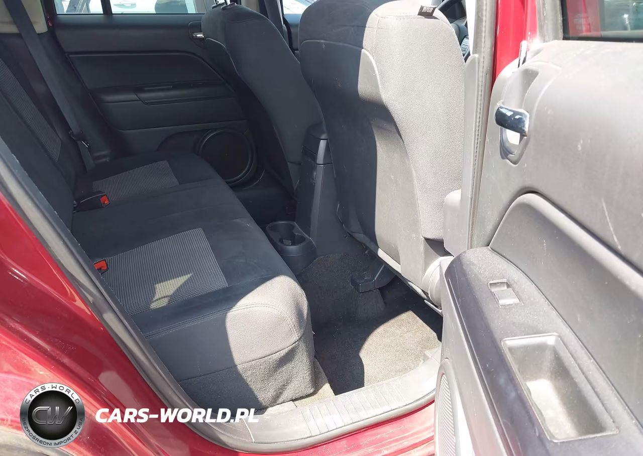 2014 Jeep Patriot Altitude VIN:1C4NJPBA6ED886651 - 8