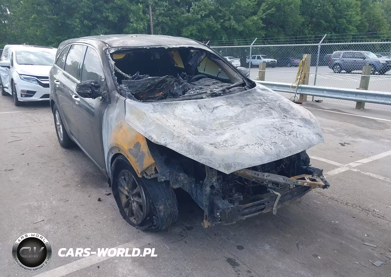 2019 Kia Sorento 2.4L Lx VIN:5XYPGDA30KG570958 - 11