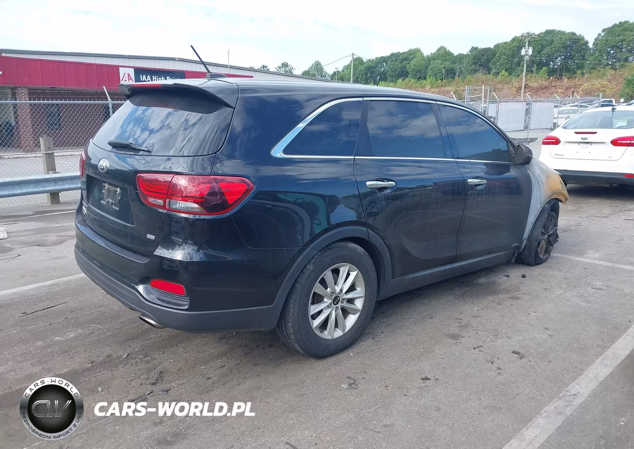 2019 Kia Sorento 2.4L Lx VIN:5XYPGDA30KG570958 - 4