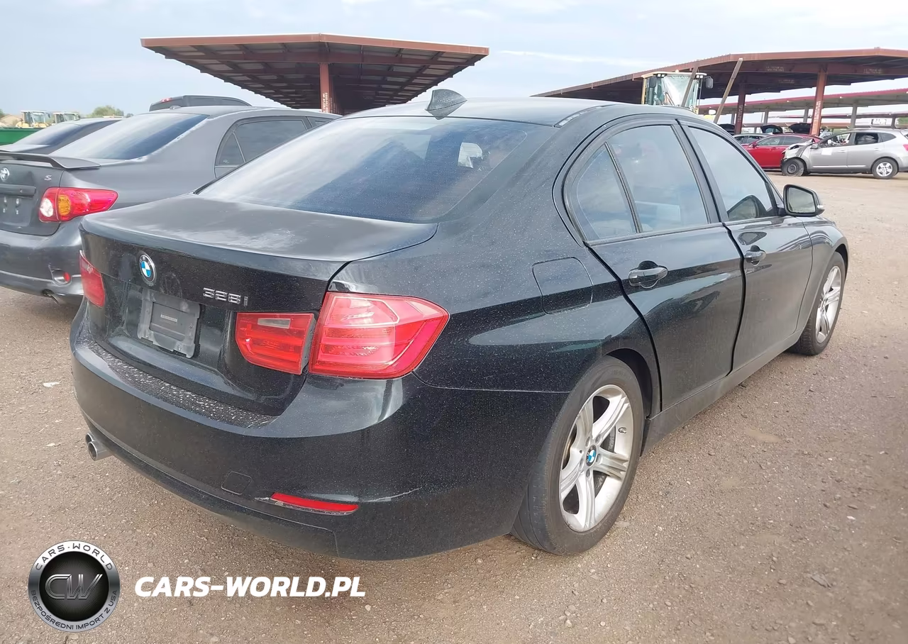 2013 BMW 328I VIN:WBA3A5G54DNP26068 - 4