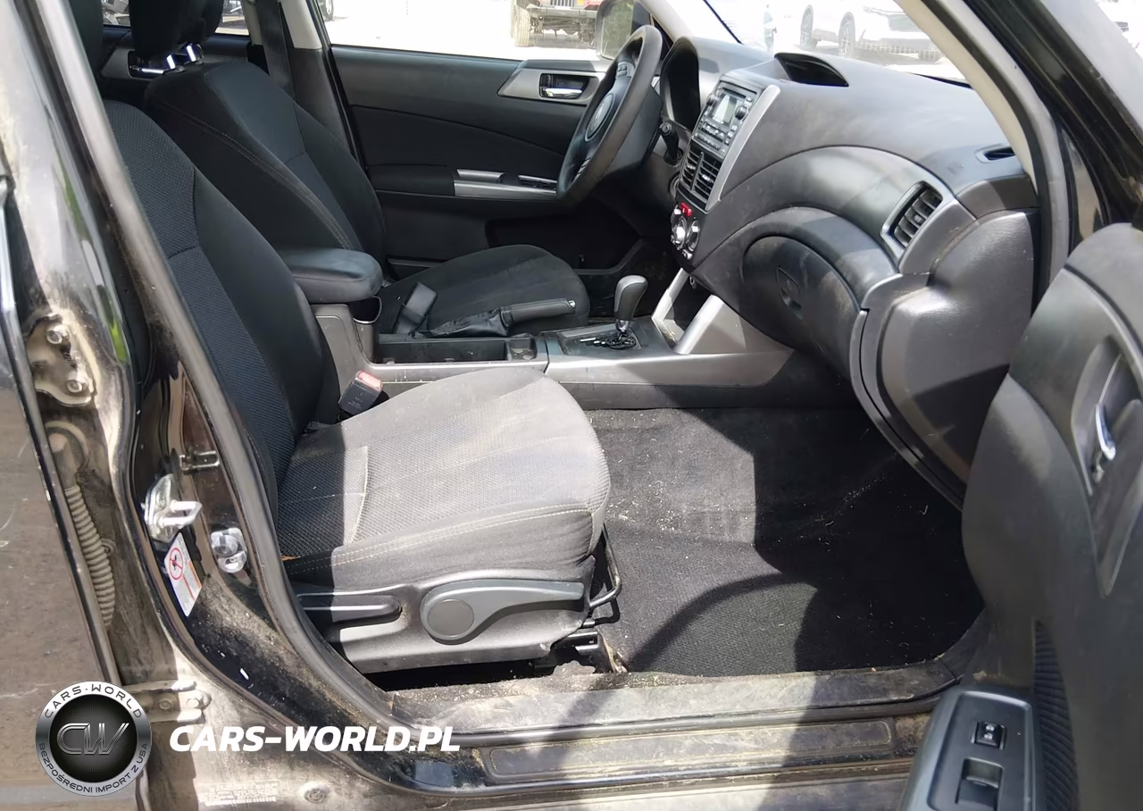 2013 Subaru Forester 2.5X Premium VIN:JF2SHACC5DH438177 - 5