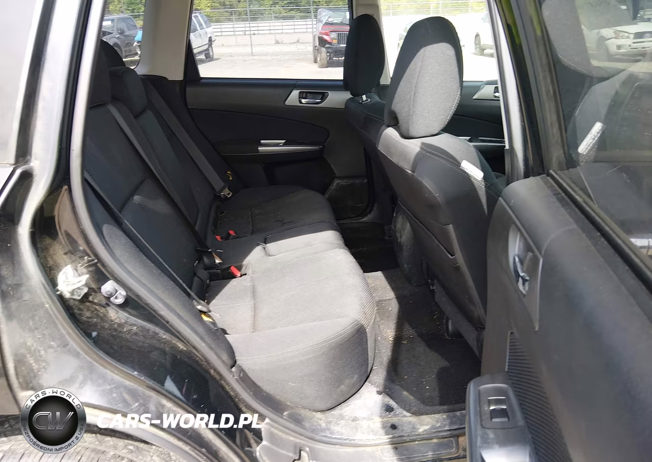 2013 Subaru Forester 2.5X Premium VIN:JF2SHACC5DH438177 - 8