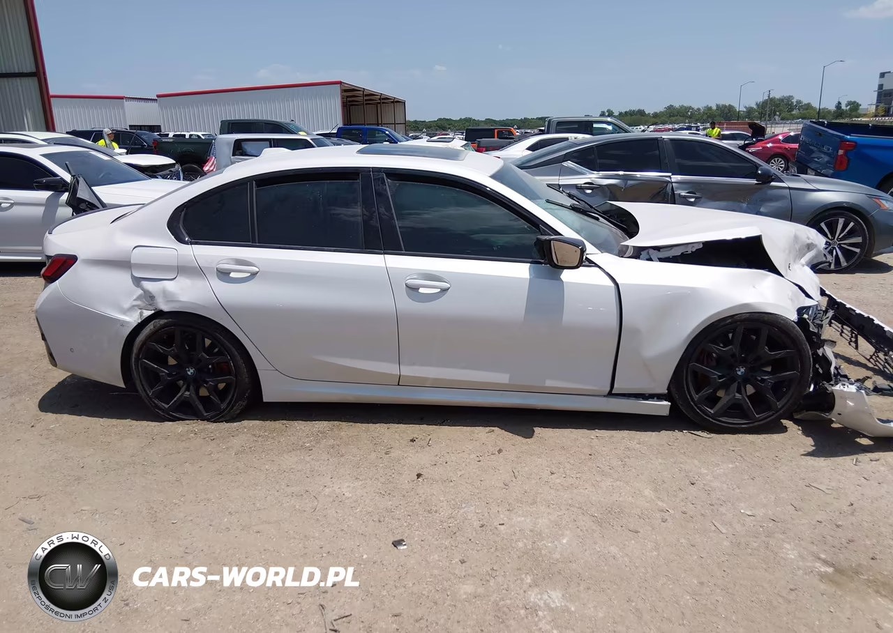 2025 BMW M340I xDrive VIN:3MW69FT02S8F84549 - 12