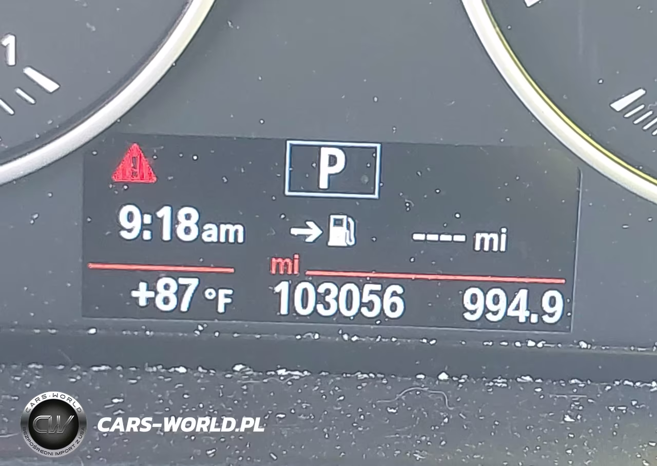 2018 BMW X1 xDrive28I VIN:WBXHT3C37J5L24782 - 15
