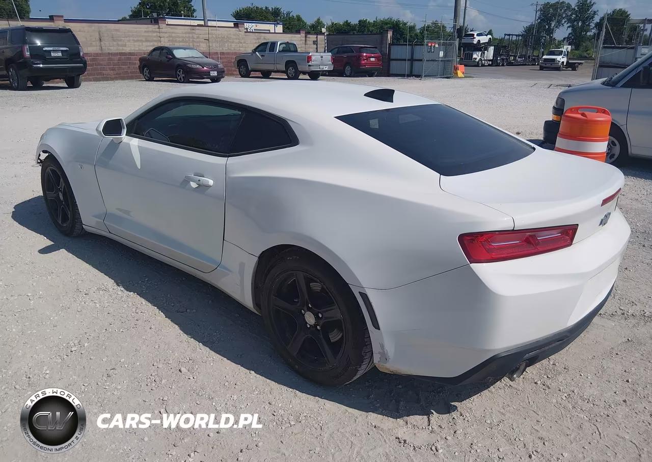 2017 Chevrolet Camaro 1Lt VIN:1G1FB1RS2H0154924 - 3