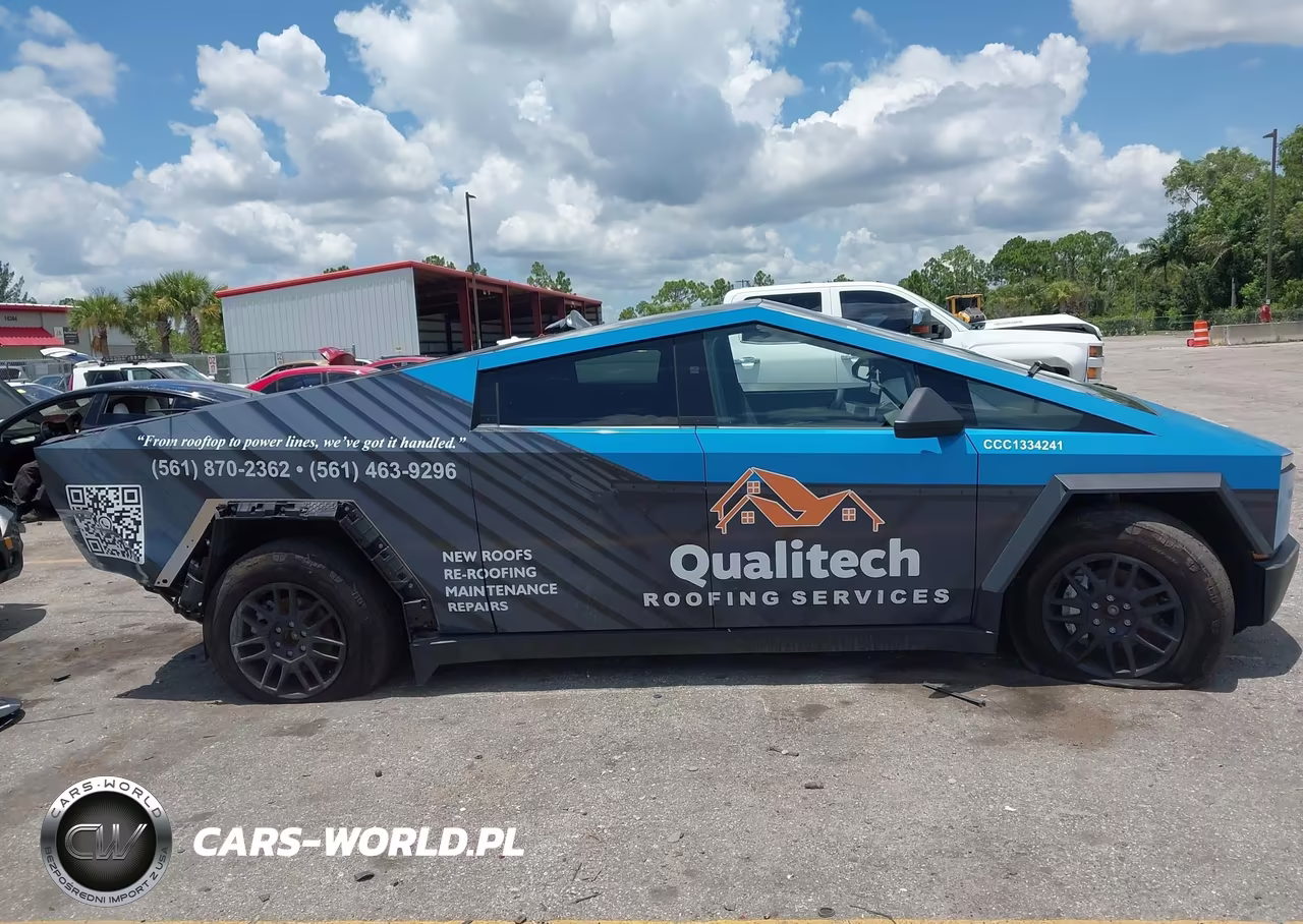 2025 Tesla Cybertruck All-Wheel Drive VIN:7G2CEHED2SA071112 - 11