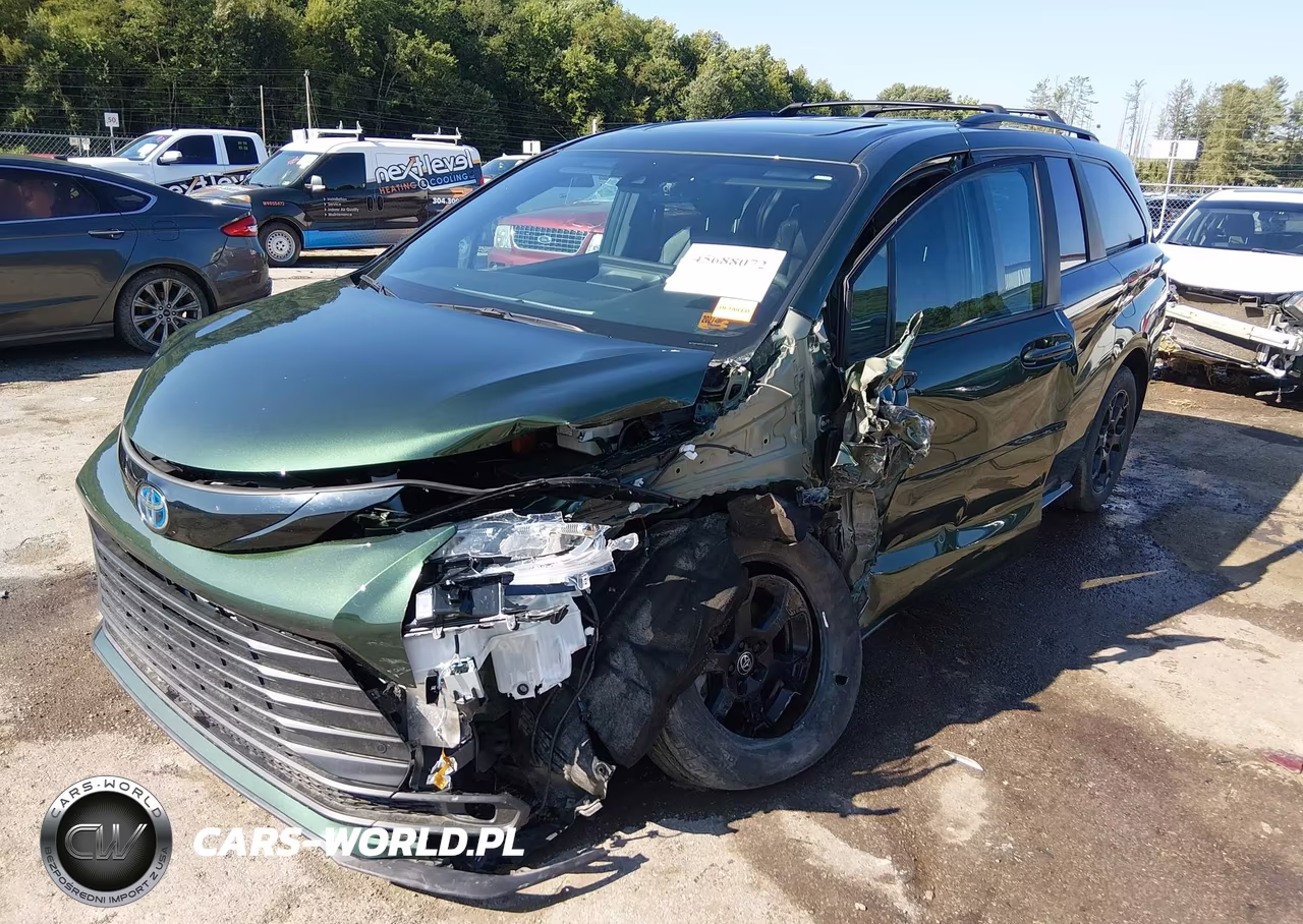 2025 Toyota Sienna Woodland Edition VIN:5TDCSKFC5SS192486 - 2