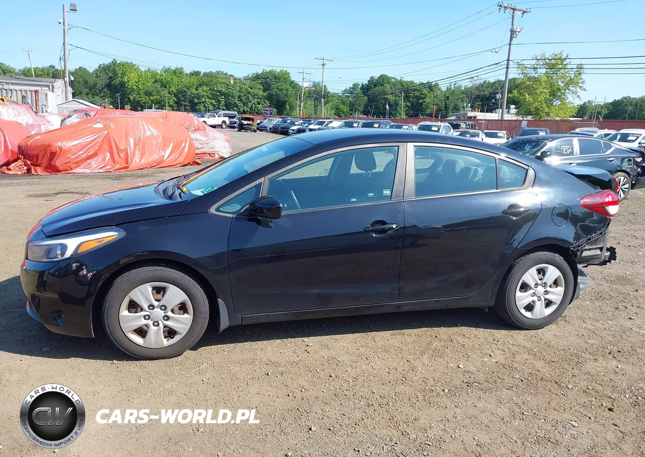 2018 Kia Forte Lx VIN:3KPFK4A78JE210006 - 14