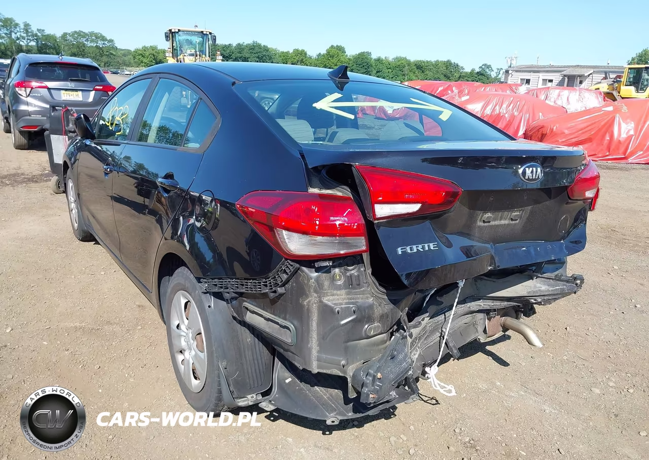 2018 Kia Forte Lx VIN:3KPFK4A78JE210006 - 17