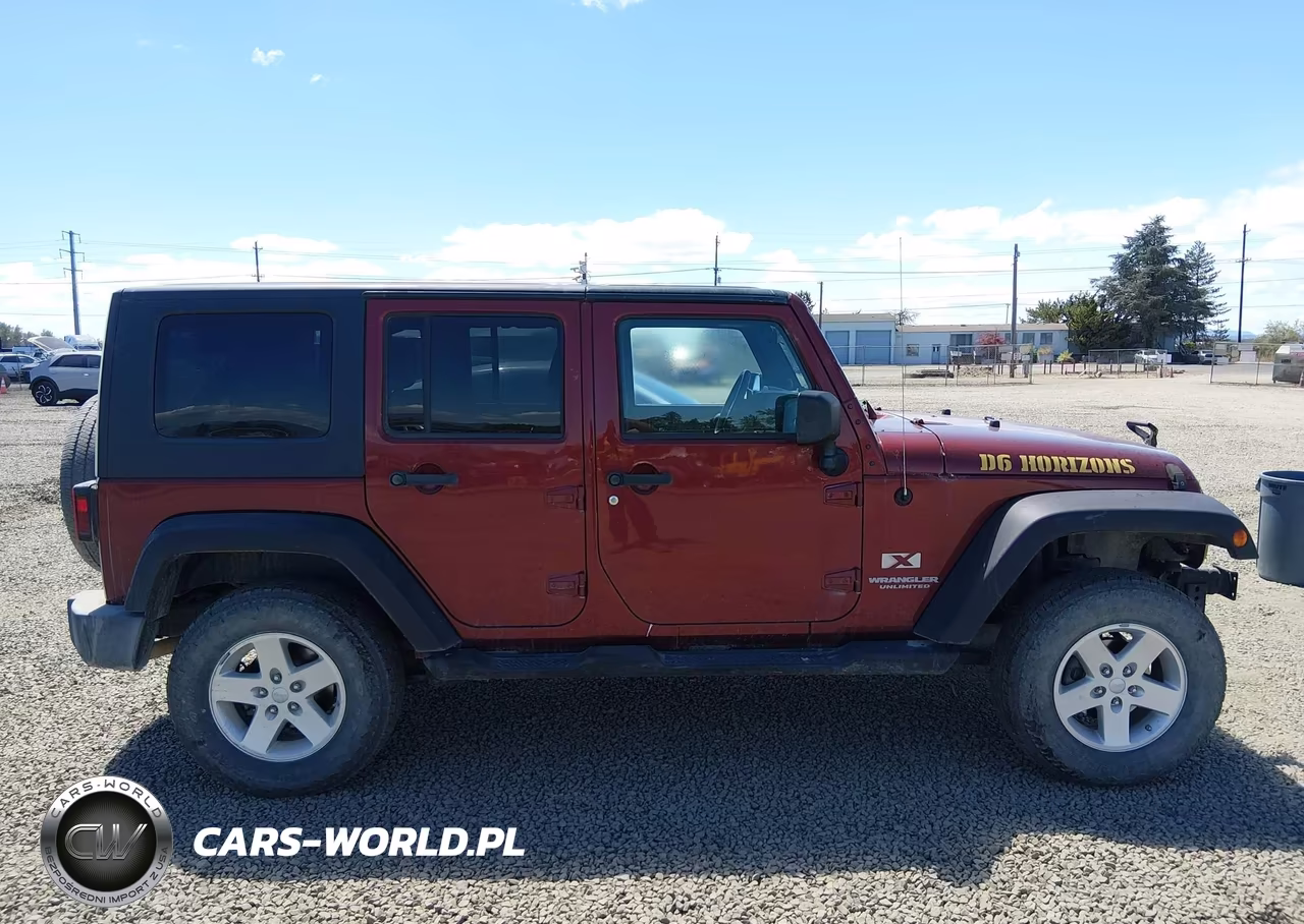 2008 Jeep Wrangler Unlimited X VIN:1J4GA39158L619528 - 13