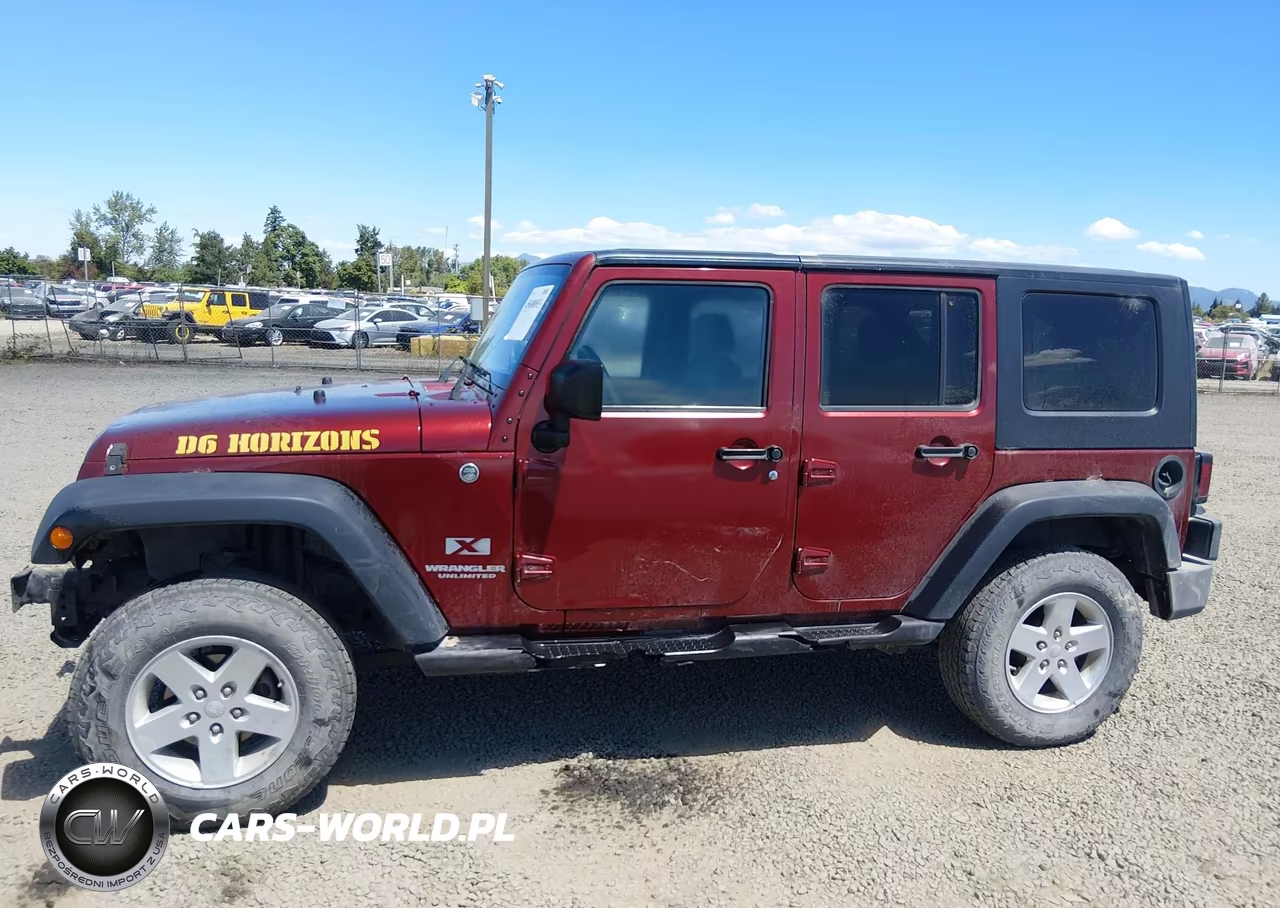 2008 Jeep Wrangler Unlimited X VIN:1J4GA39158L619528 - 14