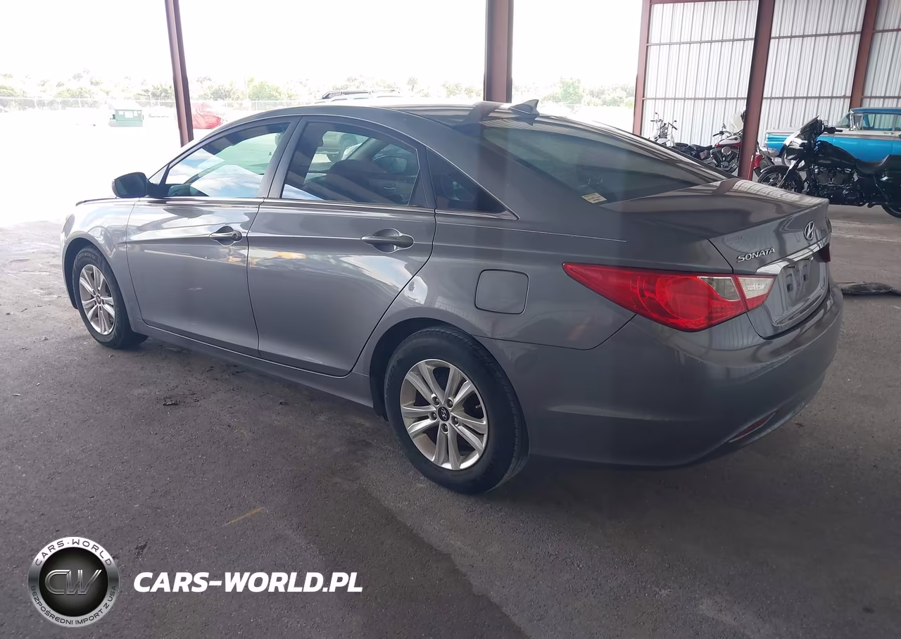 2012 Hyundai Sonata Gls VIN:5NPEB4AC4CH343286 - 3
