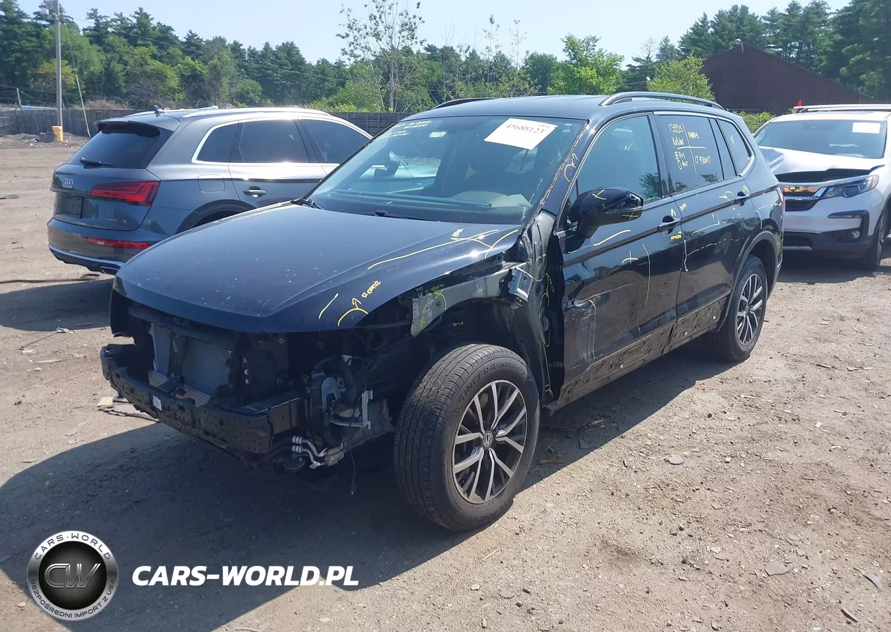 2020 Volkswagen Tiguan 2.0T Se-2.0T Se R-Line Black-2.0T Sel VIN:3VV3B7AXXLM033070 - 2