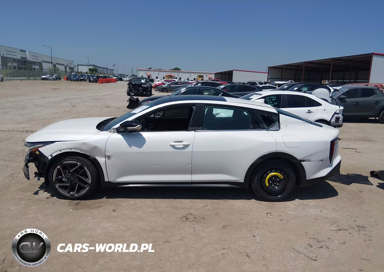 2026 Kia K4 Gt-Line VIN:3KPFW4DE2TE269148 - 13