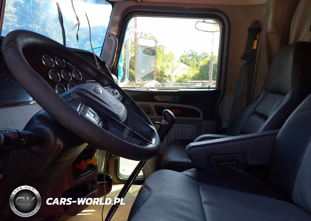 2022 Peterbilt 389 VIN:1XPXD49X3ND807332 - 7