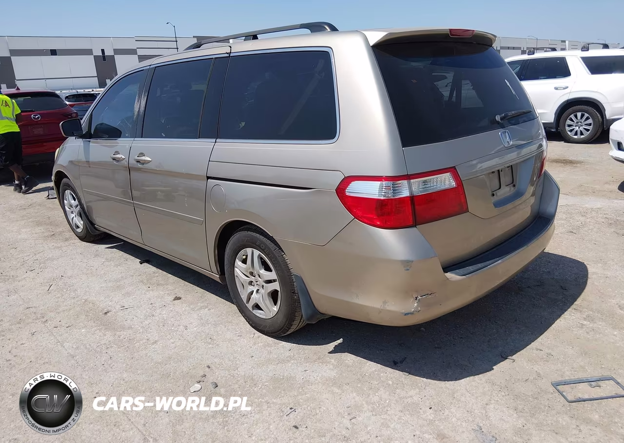 2005 Honda Odyssey Ex VIN:5FNRL38435B425003 - 3