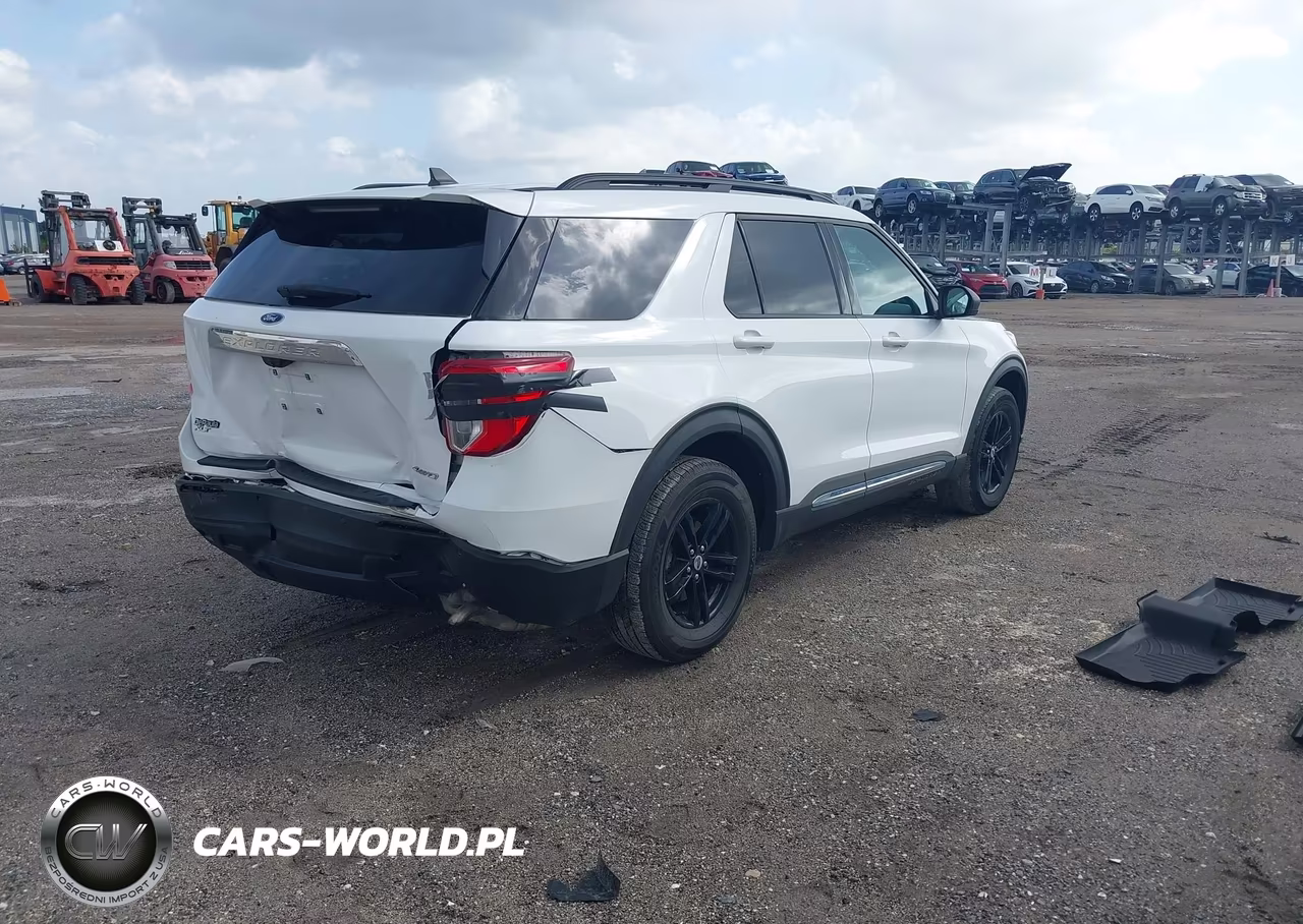 2021 Ford Explorer Xlt VIN:1FMSK8DHXMGB66102 - 4