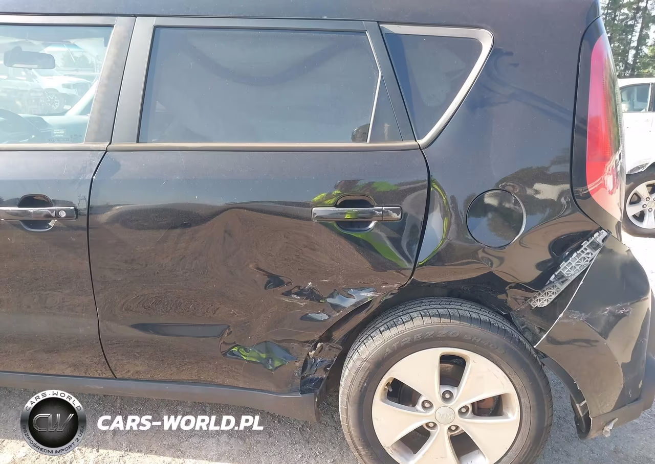 2015 Kia Soul VIN:KNDJN2A23F7768010 - 6
