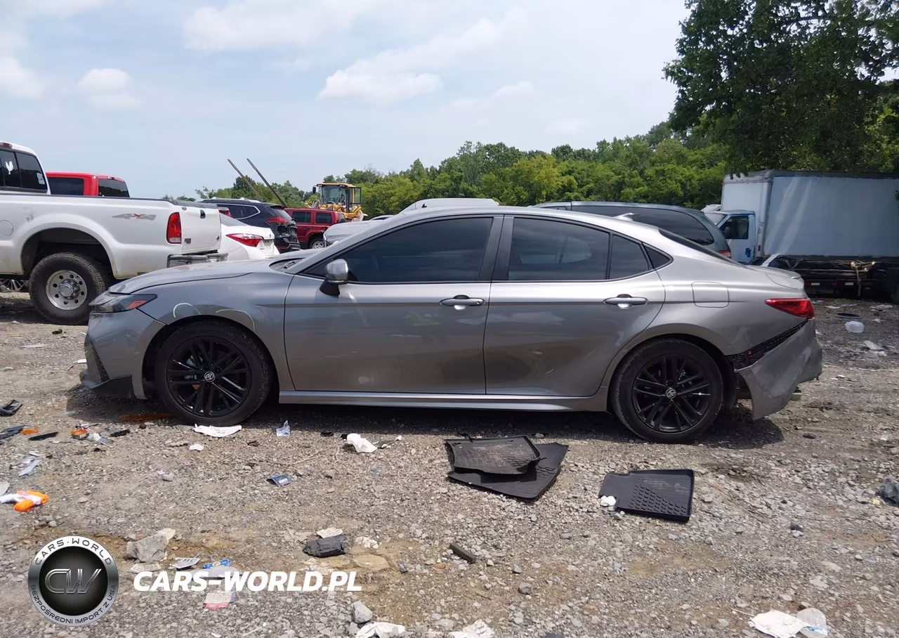 2025 Toyota Camry Se VIN:4T1DAACK5SU618732 - 15