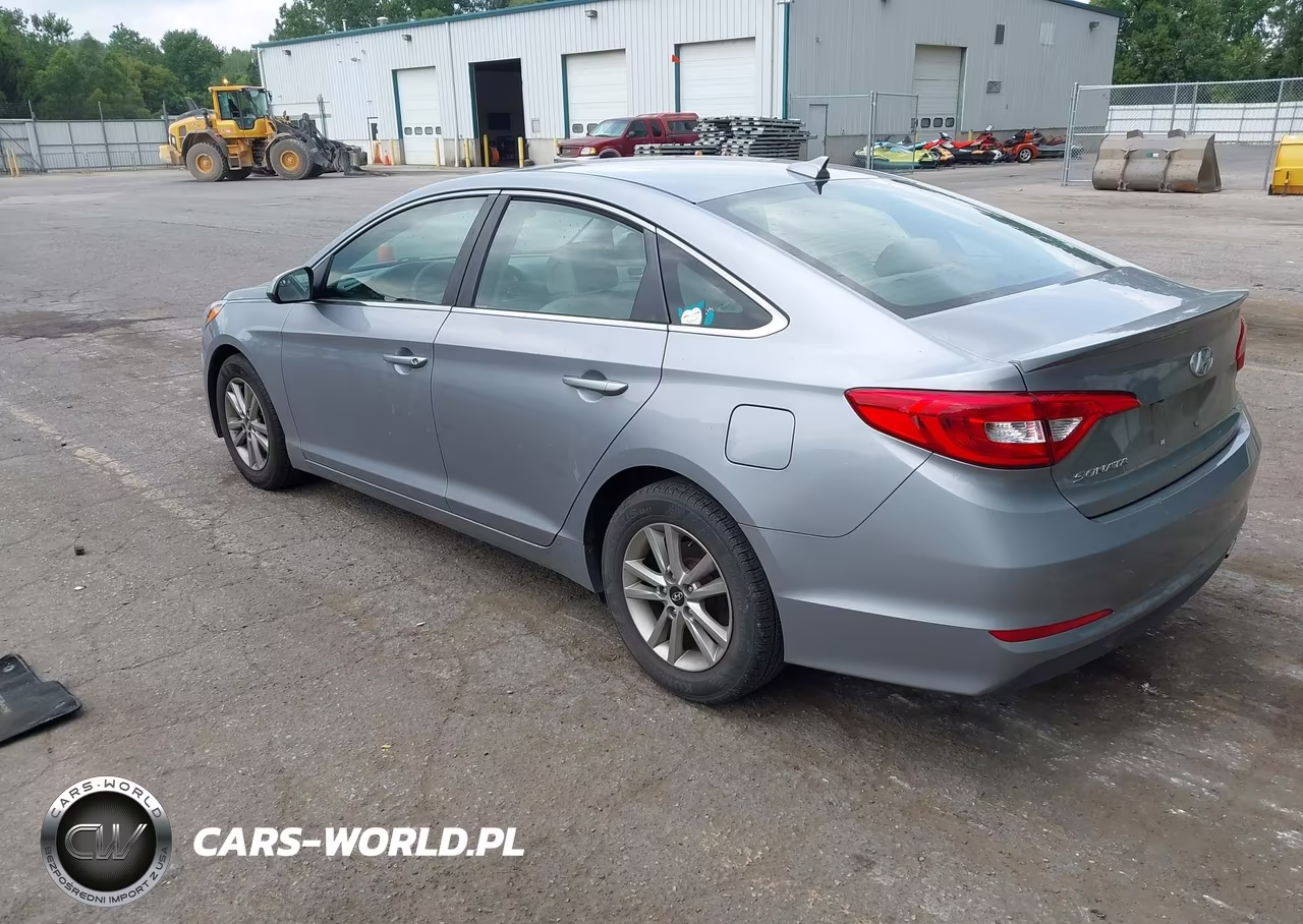 2015 Hyundai Sonata Se VIN:5NPE24AF6FH003863 - 3