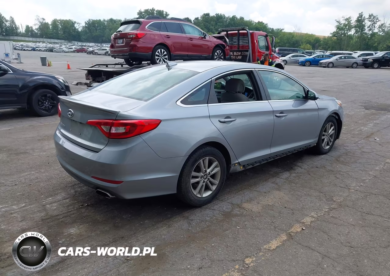 2015 Hyundai Sonata Se VIN:5NPE24AF6FH003863 - 4