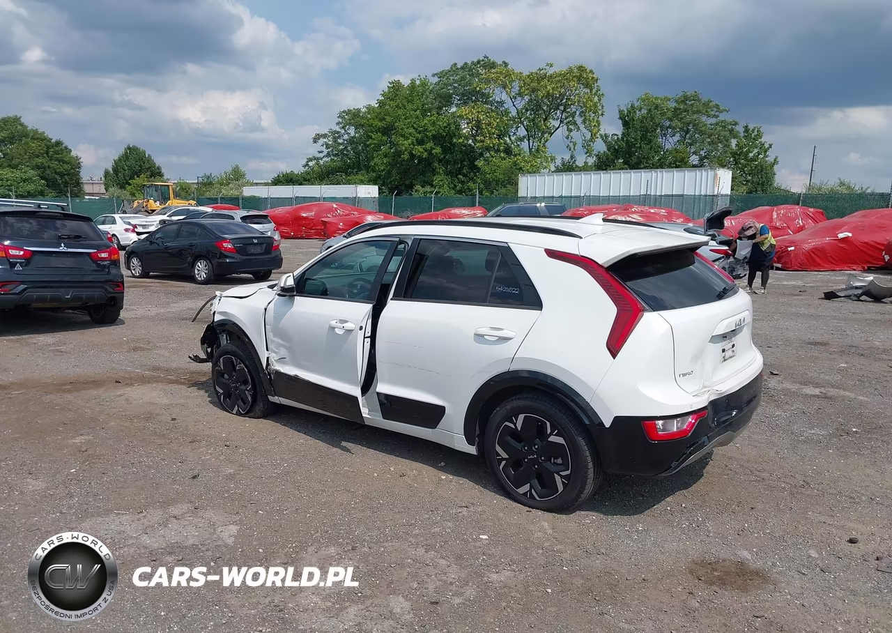 2024 Kia Niro Ev Wind VIN:KNDCR3L15R5090870 - 3