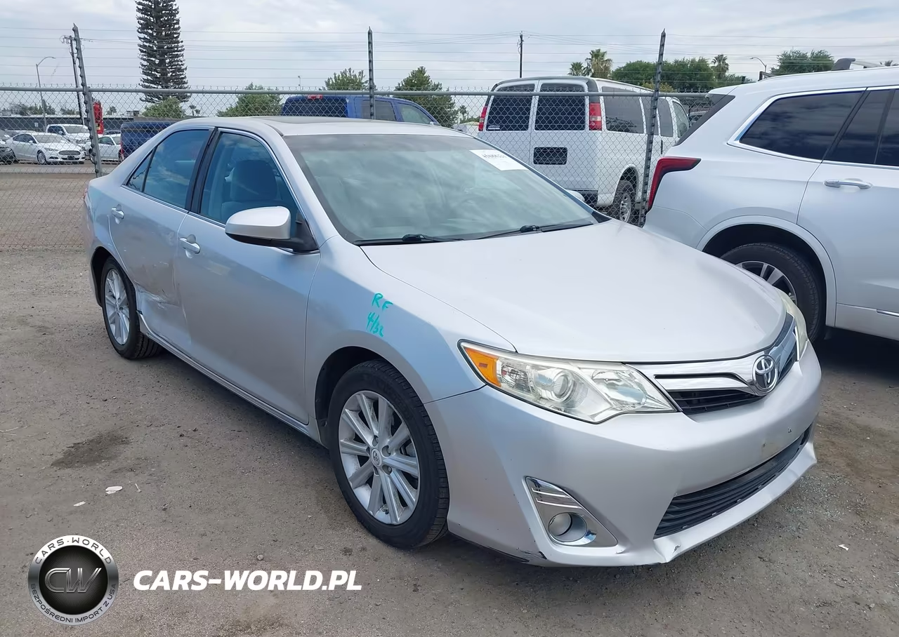 2012 Toyota Camry Xle – zdjęcie 1 z 16