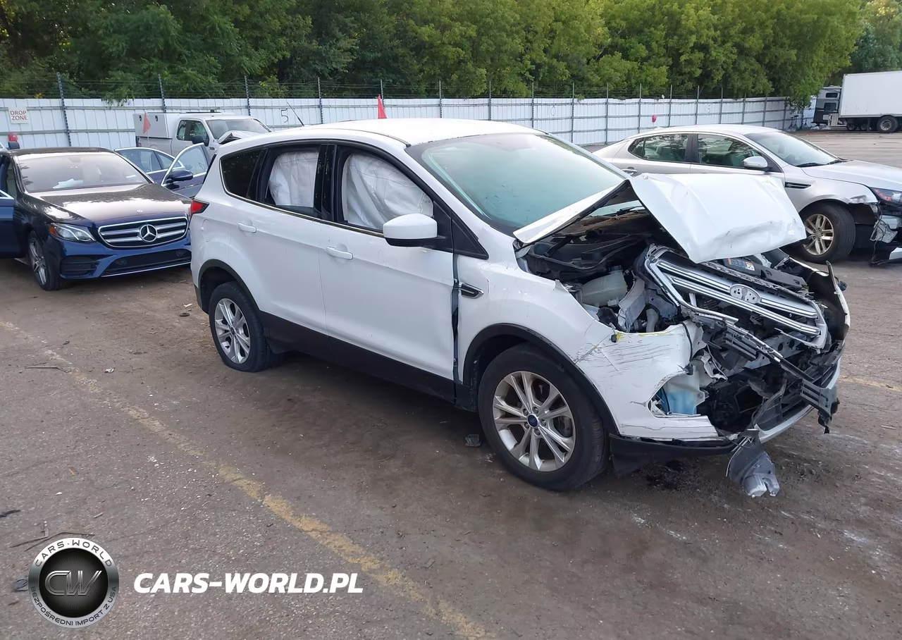 2017 Ford Escape Se VIN:1FMCU0GD3HUB03827 - 1