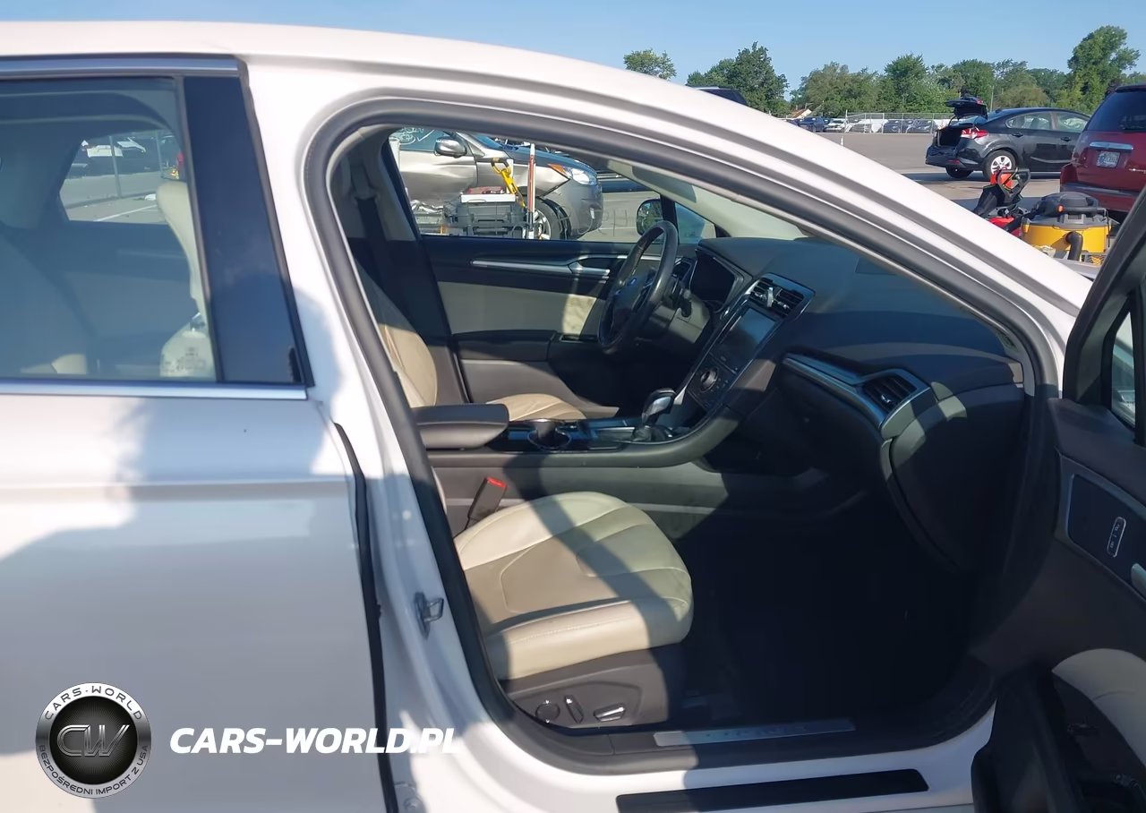 2015 Ford Fusion Titanium VIN:3FA6P0K92FR136050 - 5