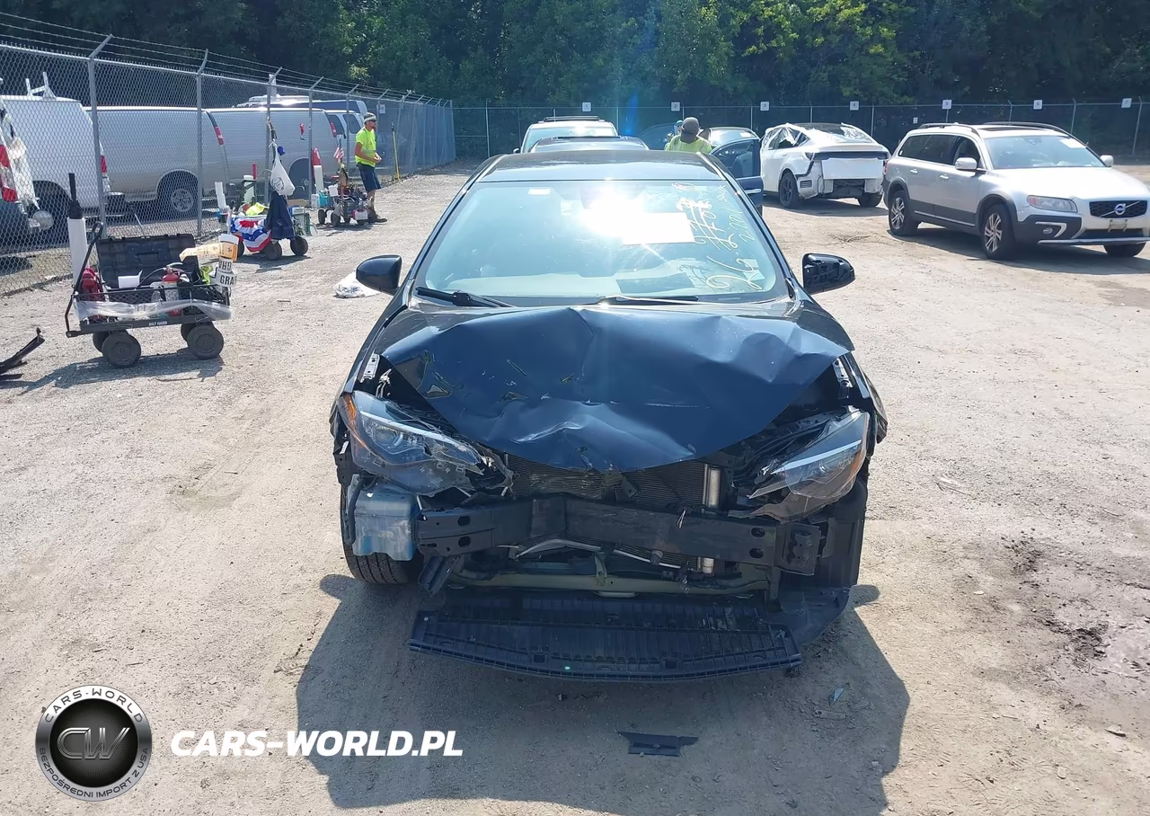 2019 Toyota Corolla Le VIN:2T1BURHE6KC176190 - 13