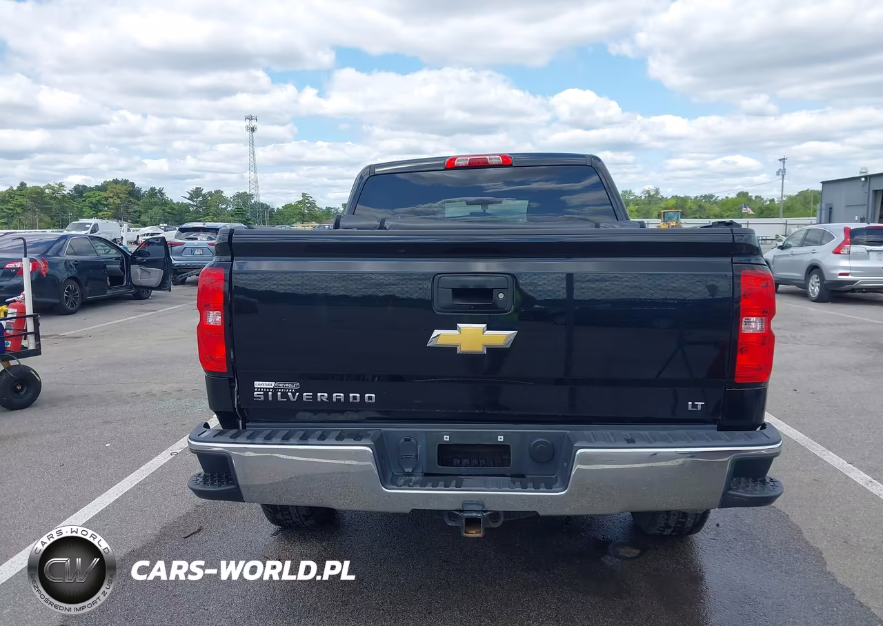 2018 Chevrolet Silverado 1500 1Lt VIN:3GCUKREC1JG638693 - 16